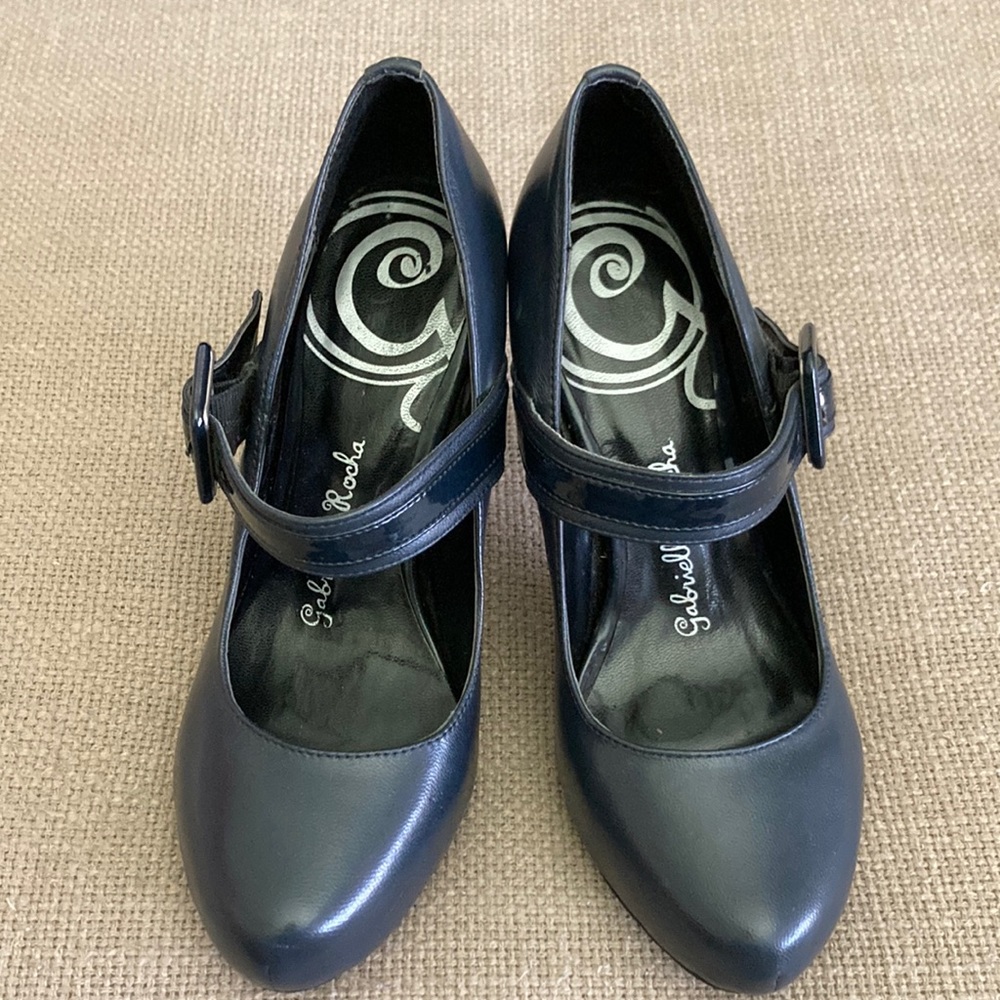 Gabriella Rocha, Navy Leather, Size 5, Style M805208